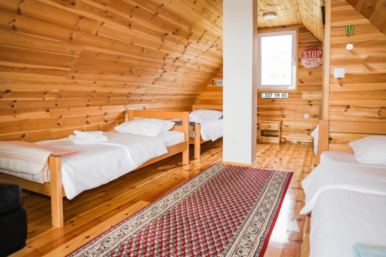 Guest House Sara Žabljak 外观 照片