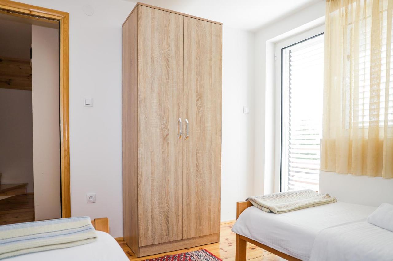 Guest House Sara Žabljak 外观 照片