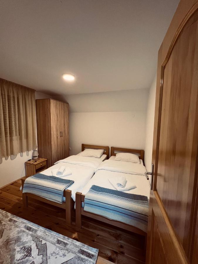 Guest House Sara Žabljak 外观 照片