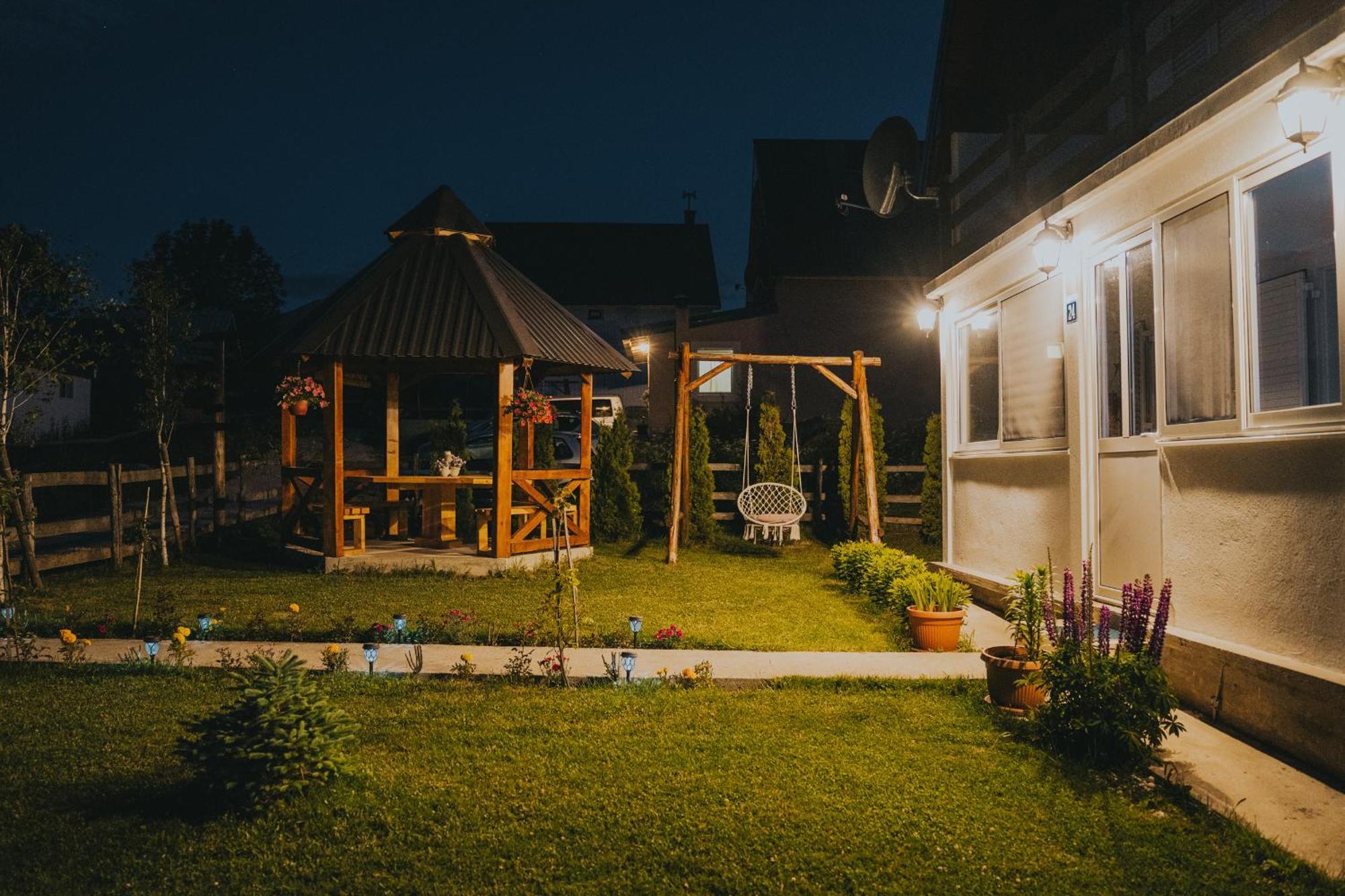 Guest House Sara Žabljak 外观 照片